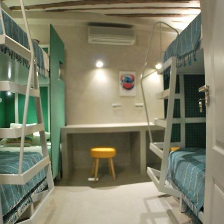 Apartamento Nao Malasana - Gran Via Madrid Luaran gambar