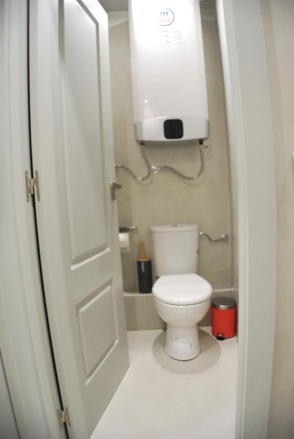 Apartamento Nao Malasana - Gran Via Madrid Luaran gambar
