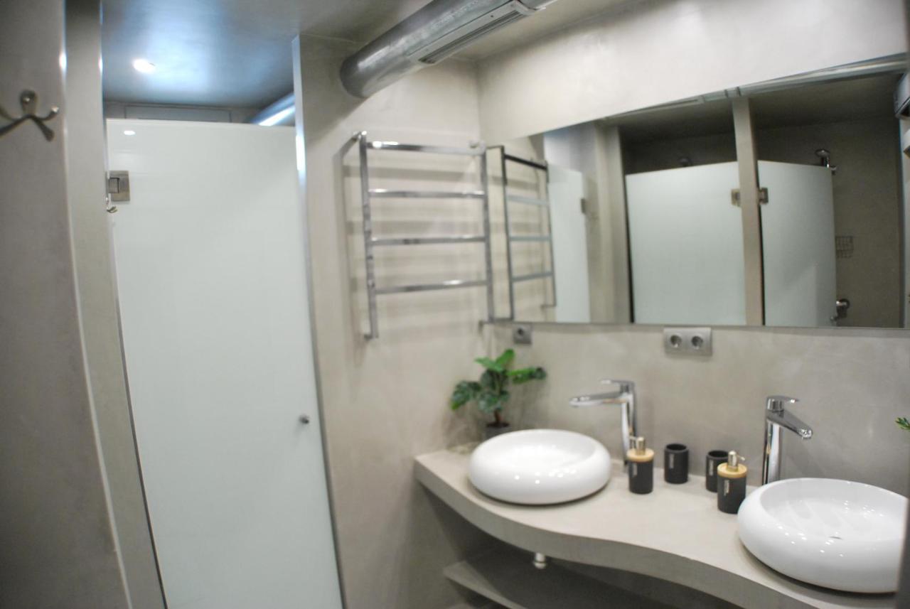 Apartamento Nao Malasana - Gran Via Madrid Luaran gambar