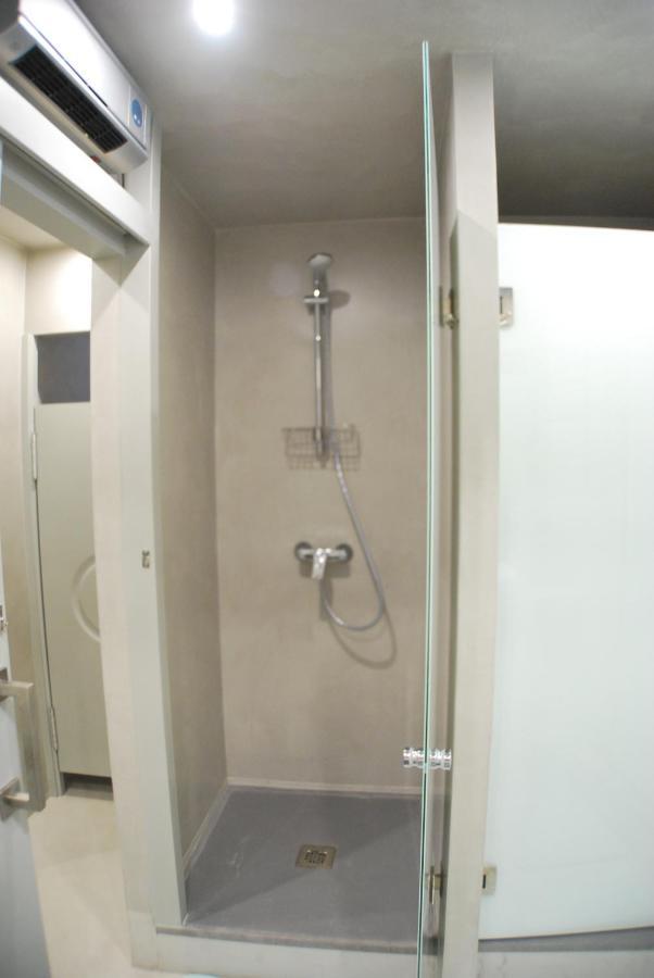 Apartamento Nao Malasana - Gran Via Madrid Luaran gambar